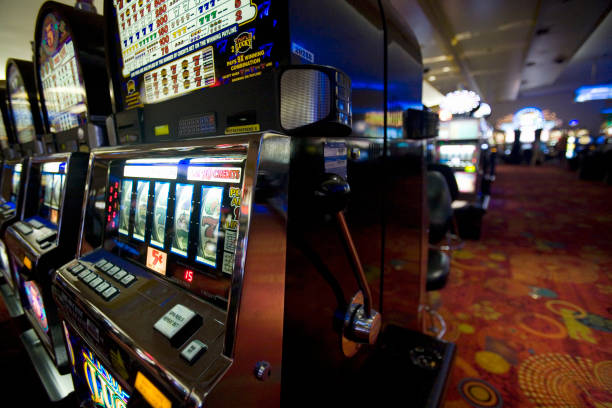 Lightning Dice live dealer table showing three dice and multiplier display on bolakita login